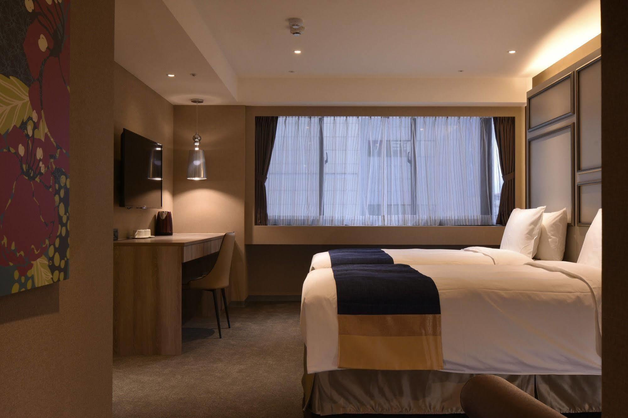 World Zhongxiao 4* Taipei