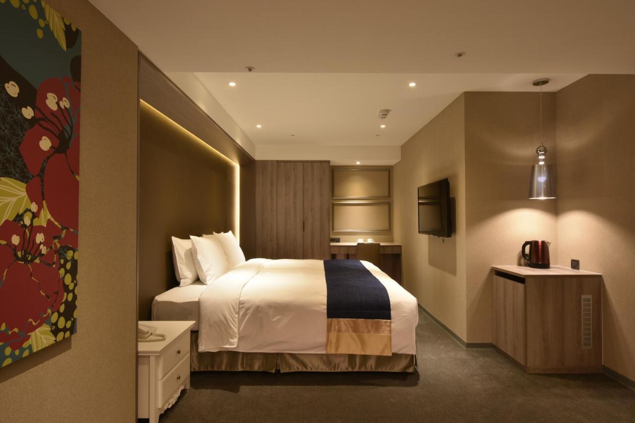 World Zhongxiao 4* Taipei